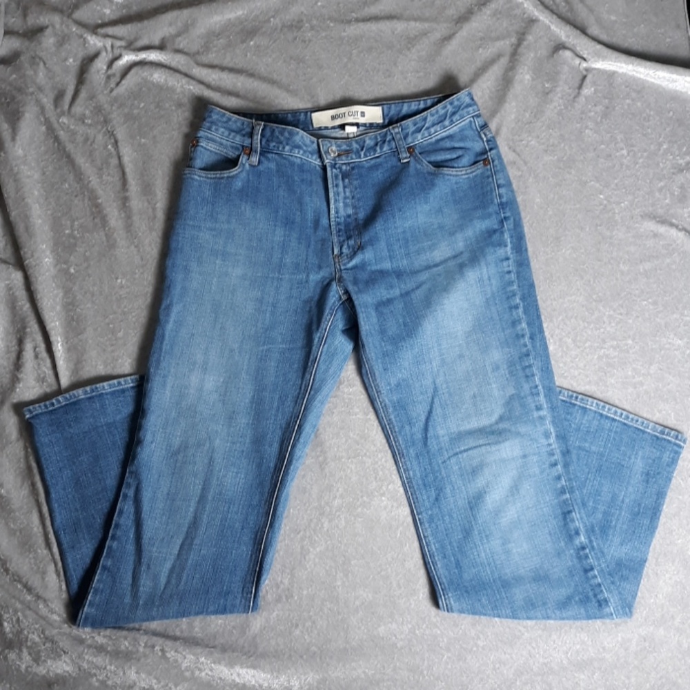 Gap " Boot Cut" Stretch Jean's Size 10 THB2